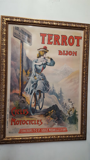 Bicycle Store «Budget Bicycle Center», reviews and photos, 1230 Regent St, Madison, WI 53715, USA