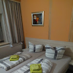 Photo n°1 de l'avis de F... fait le 08/07/2023 à 20:10 sur le  Pension & Café Libelle Heidemarie & Wolfgang Umbreit-Roberto Umbreit GbR à Elxleben