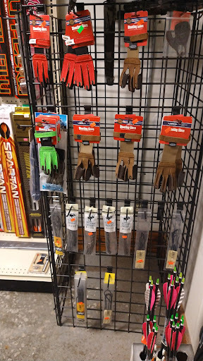 Sporting Goods Store «Bad Boy Bait, Tackle & Archery», reviews and photos, 4414 Liberty Ave, Vermilion, OH 44089, USA