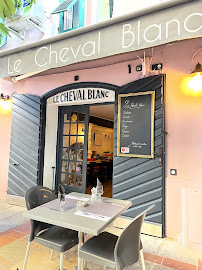 Extérieur du Restaurant Auberge du Cheval Blanc à Ajaccio - n°15