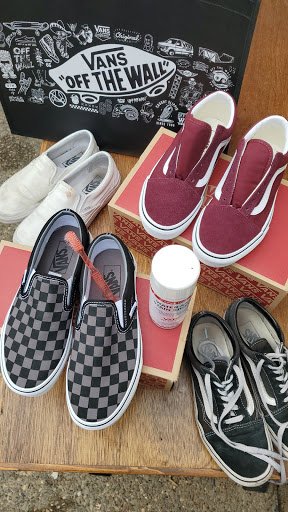 Shoe Store «Vans», reviews and photos, 13000 Folsom Blvd #403, Folsom, CA 95630, USA