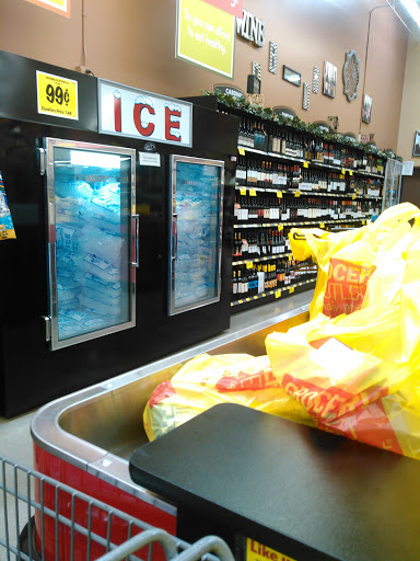 Supermarket «Grocery Outlet Bargain Market», reviews and photos, 2175 W Rosecrans Ave, Compton, CA 90222, USA