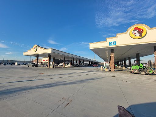 Buc-ees image 8