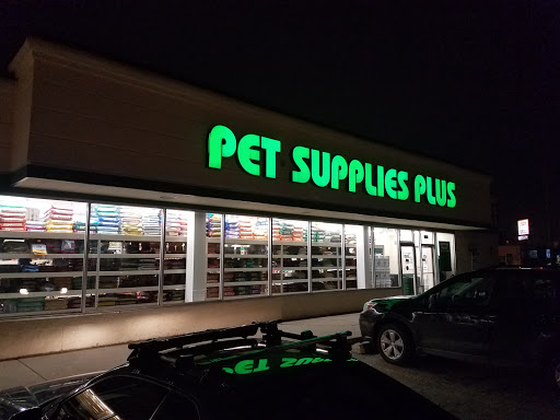 Pet shops in Chicago