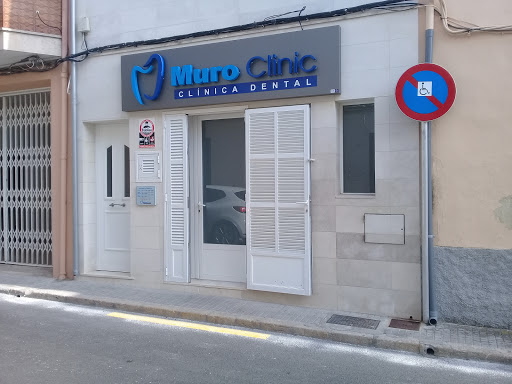 Muro Clinic en Muro, Baleares