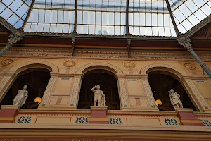 Palais des expositions des Beaux-Arts image