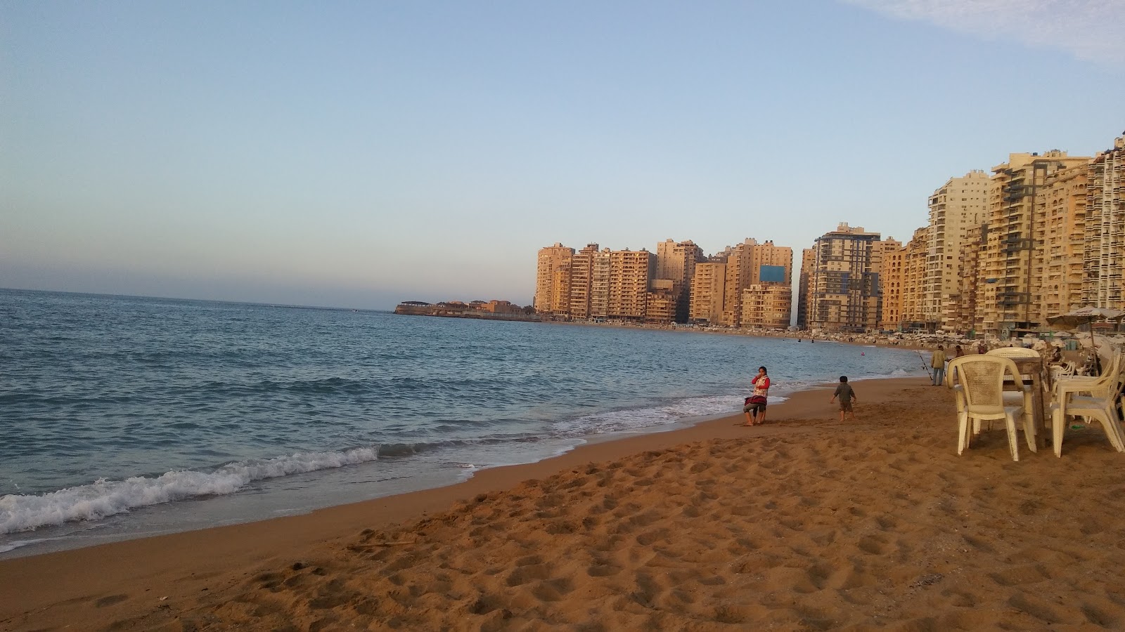 Foto de Sidy Biser beach con playa amplia