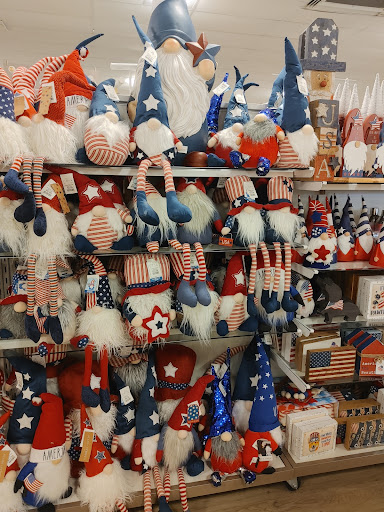 Department Store «T.J. Maxx & HomeGoods», reviews and photos, 2685 South Rd, Poughkeepsie, NY 12601, USA