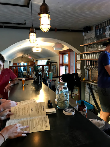 Brewpub «The Filling Station Microbrewery», reviews and photos, 642 Railroad Pl, Traverse City, MI 49686, USA