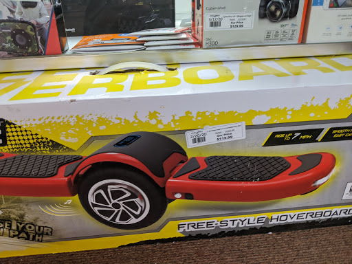 Warehouse store «Crazy Apes Discount Warehouse», reviews and photos, 2109 US-8, St Croix Falls, WI 54024, USA