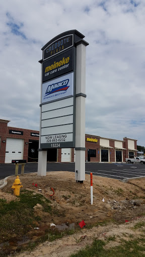 Auto Body Shop «Maaco Collision Repair & Auto Painting», reviews and photos, 15230 Creosote Rd, Gulfport, MS 39503, USA