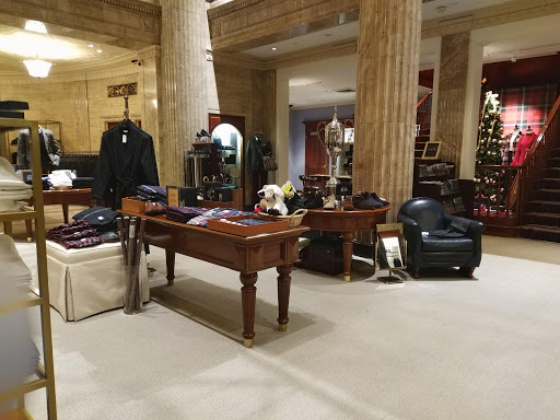 Clothing Store «Brooks Brothers», reviews and photos, 230 W Huron Rd, Cleveland, OH 44113, USA