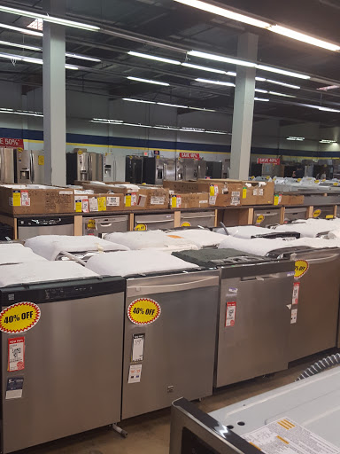 Appliance Store «Sears Outlet», reviews and photos, 2401 S Vineyard Ave, Ontario, CA 91761, USA