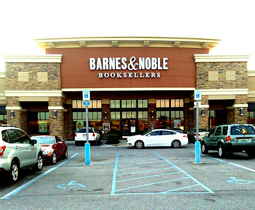 Book Store «Barnes & Noble», reviews and photos, 1800 McFarland Blvd E, Tuscaloosa, AL 35404, USA