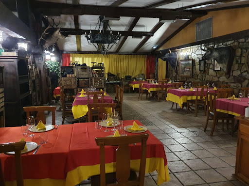 Restaurante El Arbero en Serranillos del Valle