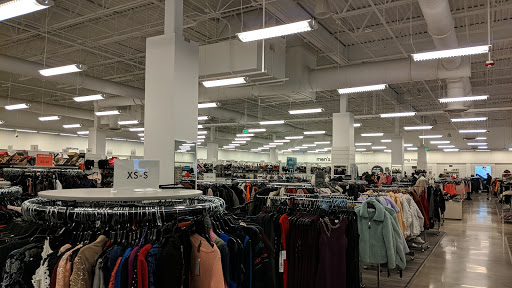 Department Store «Nordstrom Rack Crossroads at Eatontown», reviews and photos, 231 NJ-35, Eatontown, NJ 07724, USA