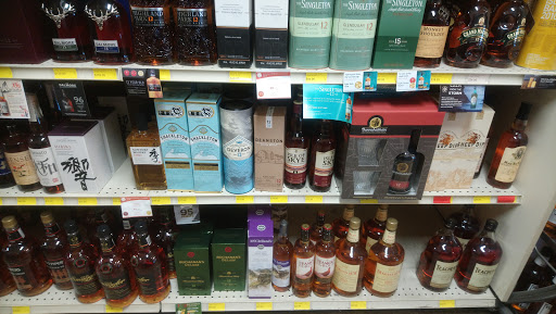 Liquor Store «Circus Wines Beer & Spirits», reviews and photos, 56 Newman Springs Rd, Red Bank, NJ 07701, USA