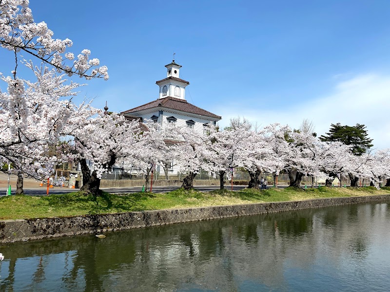 鶴ヶ岡城跡