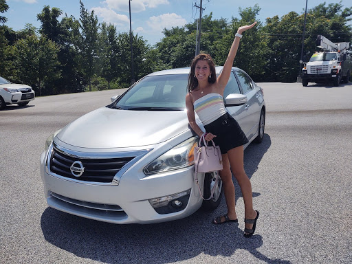 Used Car Dealer «Enzos Automobile Sales», reviews and photos, 2620 S Queen St, York, PA 17402, USA