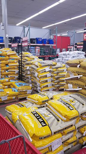 Home Improvement Store «Tractor Supply Co.», reviews and photos, 3015 S 23rd Ave, Greeley, CO 80631, USA