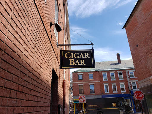 Federal Cigar, 36 Market St, Portsmouth, NH 03801, USA, 