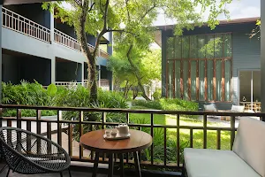 Mercure Rayong Lomtalay Villas & Resort image