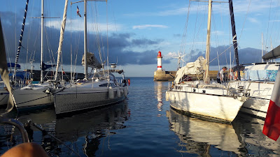Oceans-Evasion Yacht Charters à Lorient