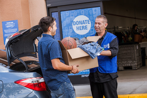 Thrift Store «Grand & Mountain View Goodwill Retail Store & Donation Center», reviews and photos, 14063 W Grand Ave, Surprise, AZ 85374, USA