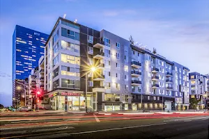 Be DTLA Apartments image