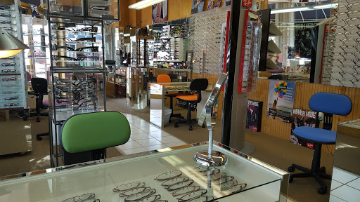 Optometrist «Eyeglass Emporium», reviews and photos, 552 Arthur Godfrey Rd, Miami Beach, FL 33140, USA