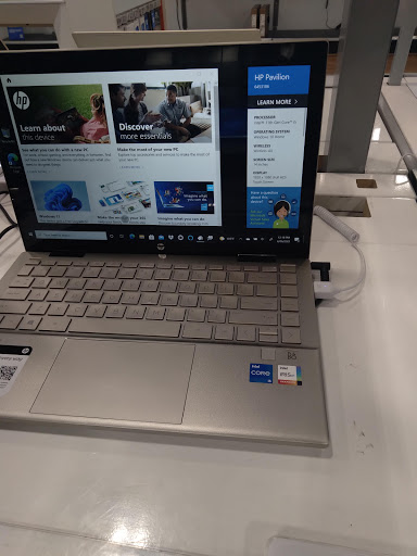 Electronics Store «Best Buy», reviews and photos, 1949 E Camelback Rd #101, Phoenix, AZ 85016, USA