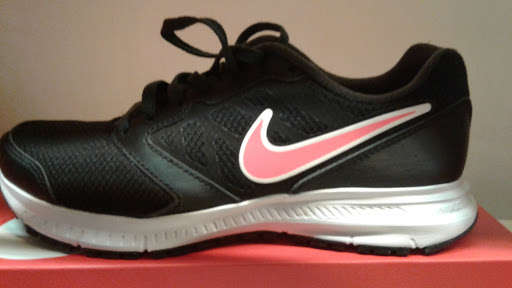 Sporting Goods Store «Nike Factory Store», reviews and photos, 333 5 Cities Dr #142, Pismo Beach, CA 93449, USA