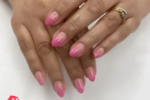 JJ Nails image