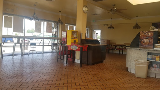 Donut Shop «Gourmet Donut», reviews and photos, 1800 Atlantic Ave, Long Beach, CA 90806, USA