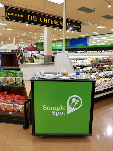 Supermarket «Price Chopper», reviews and photos, 1640 Eastern Pkwy, Schenectady, NY 12309, USA