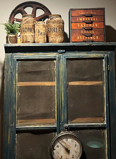 Thrift Store «Attic To Basement», reviews and photos, 19 E Belvidere St, Nazareth, PA 18064, USA