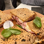 Photo n°4 de l'avis de Nunzia.e fait le 03/05/2023 à 20:44 sur le  Pizzeria Da Luca Brancaccio à Caserta