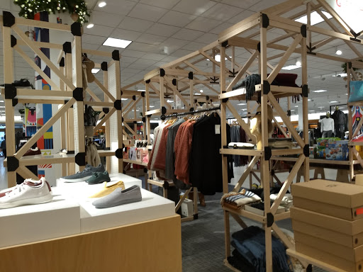Department Store «Nordstrom Alderwood Mall», reviews and photos, 3200 184th St SW, Lynnwood, WA 98037, USA