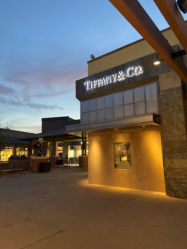 Tiffany & Co., 2905 E Skyline Dr, Tucson, AZ 85718, USA, 