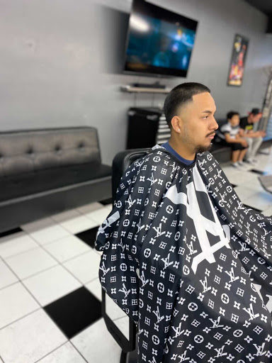 Beauty Salon «El Sol Barber & Beauty Salon», reviews and photos, 440 N Garey Ave, Pomona, CA 91767, USA