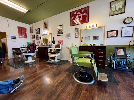 Barber Shop «Lewis Center Barber Shop», reviews and photos, 1550 Lewis Center Rd # J, Lewis Center, OH 43035, USA