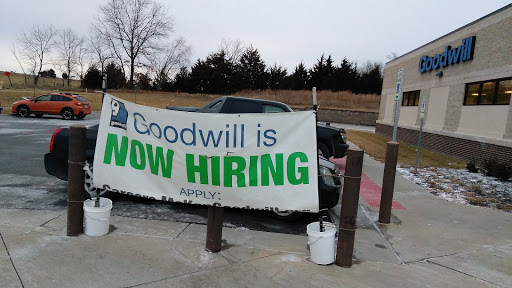 Charity «Goodwill Bonner Springs», reviews and photos