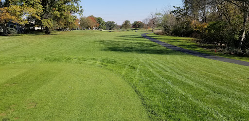 Golf Course «CITY OF MASON GOLF CENTER», reviews and photos, 6042 Fairway Dr, Mason, OH 45040, USA