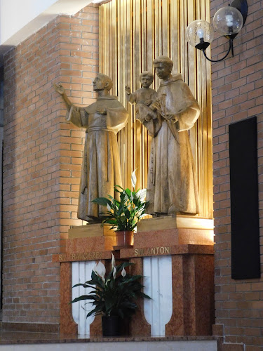 Skwer św. Maksymiliana Kolbego 1, 93-279 Łódź