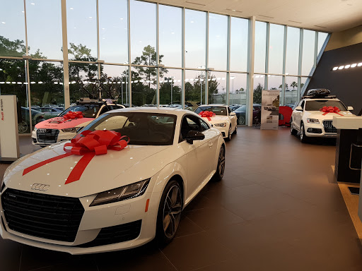 Audi Dealer «Audi South Orlando», reviews and photos, 4725 Vineland Rd, Orlando, FL 32811, USA