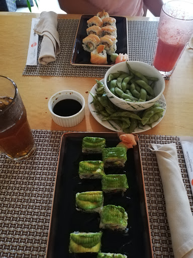 Nau Sushi Lounge