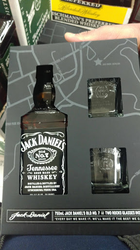 Liquor Store «Viscount Wines & Liquors», reviews and photos, 1173 U.S. 9, Wappingers Falls, NY 12590, USA