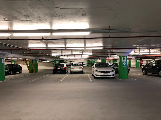 Kennedy Center B Parking