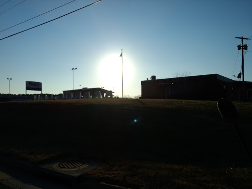 Shipping and Mailing Service «FedEx Ship Center», reviews and photos, 211 Victory Rd, Winchester, VA 22602, USA