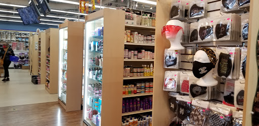 Shopping Mall «Gateway Centre Plaza», reviews and photos, Howard St, Chicago, IL 60626, USA